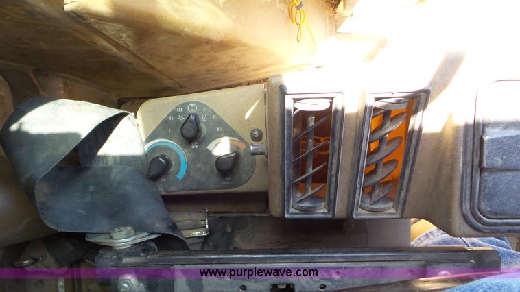 image for item L2021 1993 Caterpillar 120G motor grader