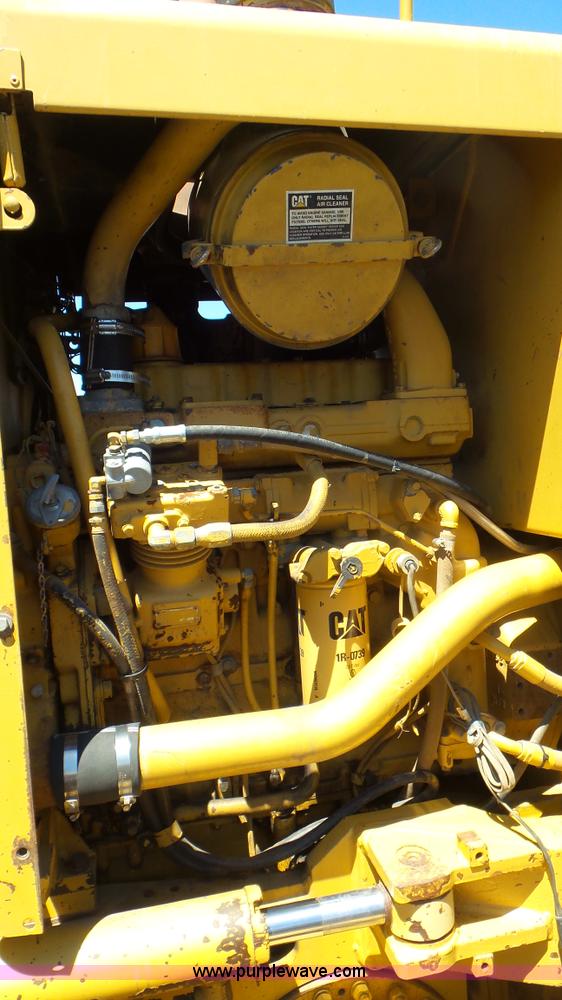 image for item L2021 1993 Caterpillar 120G motor grader