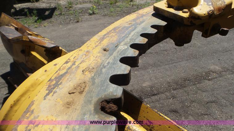 image for item L2021 1993 Caterpillar 120G motor grader