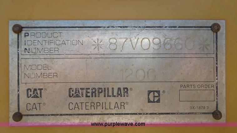 image for item L2021 1993 Caterpillar 120G motor grader