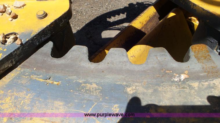 image for item L2022 1994 Caterpillar 120G motor grader