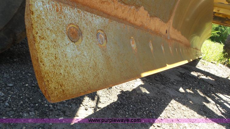 image for item L2022 1994 Caterpillar 120G motor grader