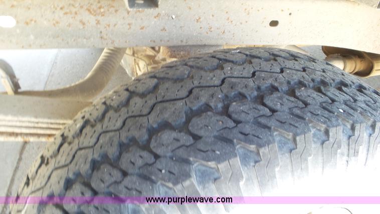 image for item L2050 1988 Chevrolet 1500 pickup truck