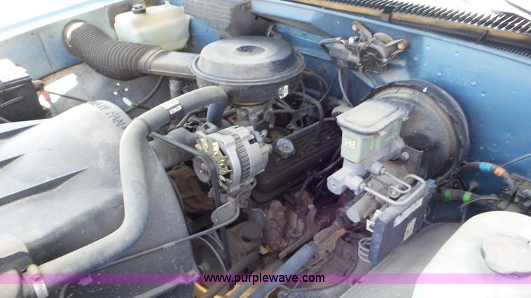 image for item L2050 1988 Chevrolet 1500 pickup truck