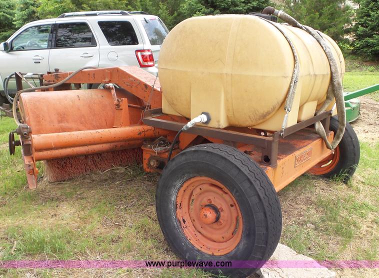 image for item L2063 Standard Steel broom