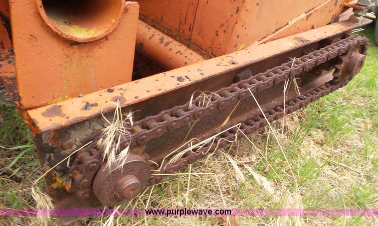 image for item L2063 Standard Steel broom