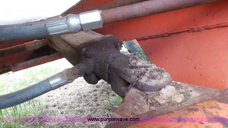 image for item L2063 Standard Steel broom