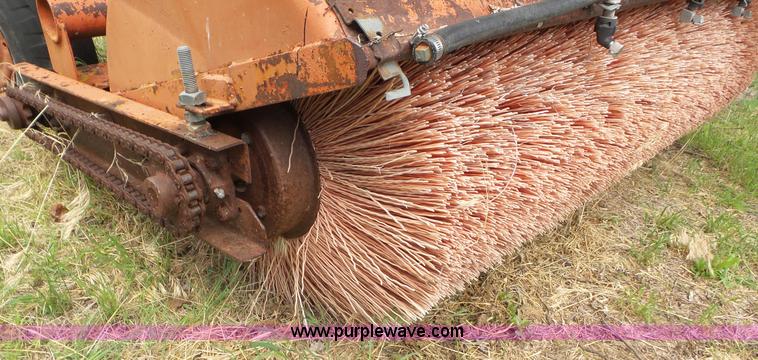 image for item L2063 Standard Steel broom