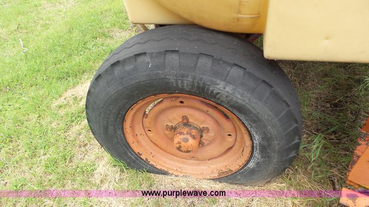 image for item L2063 Standard Steel broom