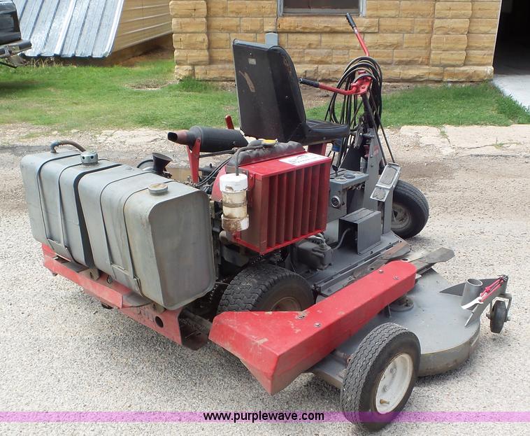 image for item L2064 1993 Heckendorn 88906 lawn mower