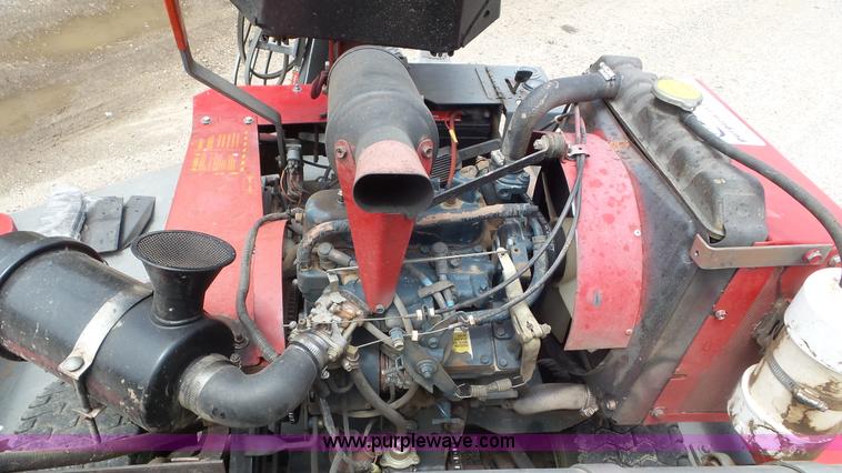 image for item L2064 1993 Heckendorn 88906 lawn mower