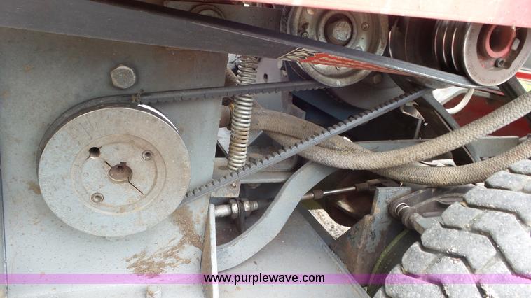 image for item L2064 1993 Heckendorn 88906 lawn mower