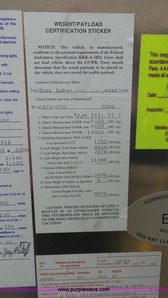 image for item L2084 2006 Ford E450 ambulance