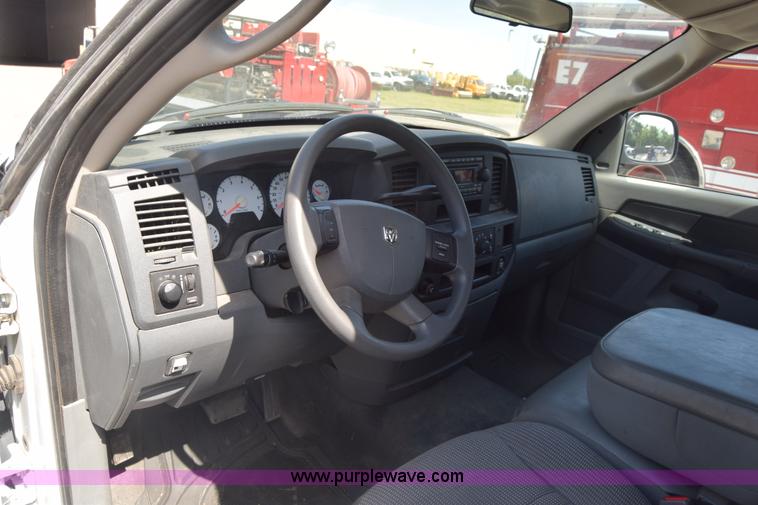 image for item L3834 2007 Dodge Ram 1500 Quad Cab pickup truck