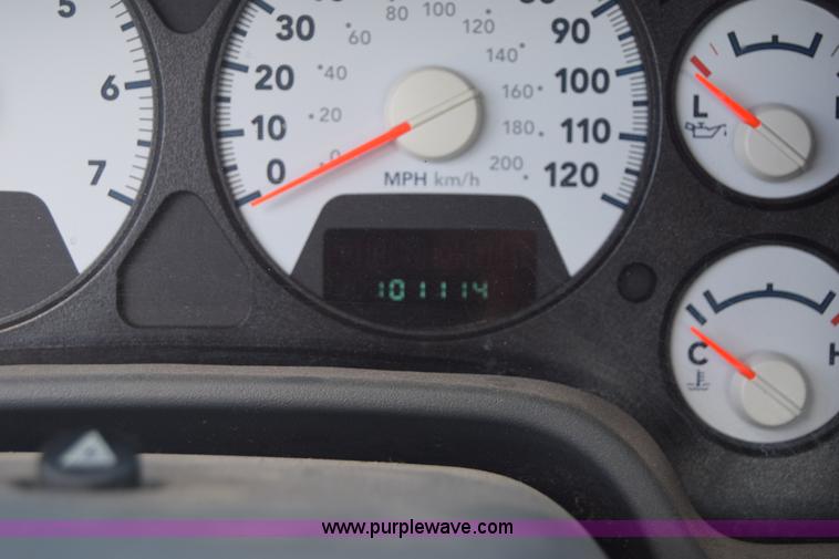 image for item L3834 2007 Dodge Ram 1500 Quad Cab pickup truck