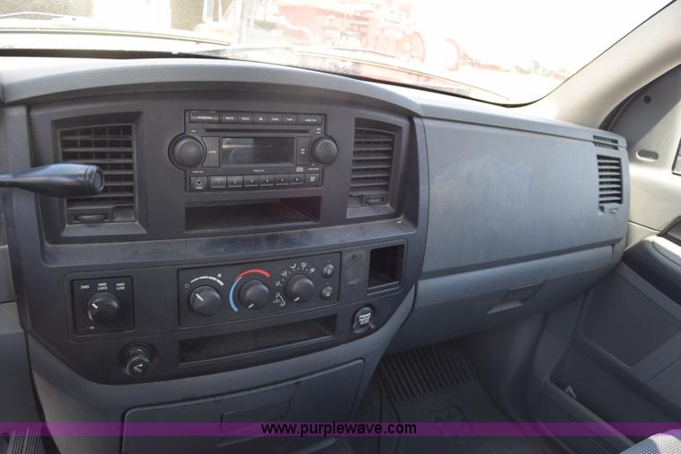 image for item L3834 2007 Dodge Ram 1500 Quad Cab pickup truck