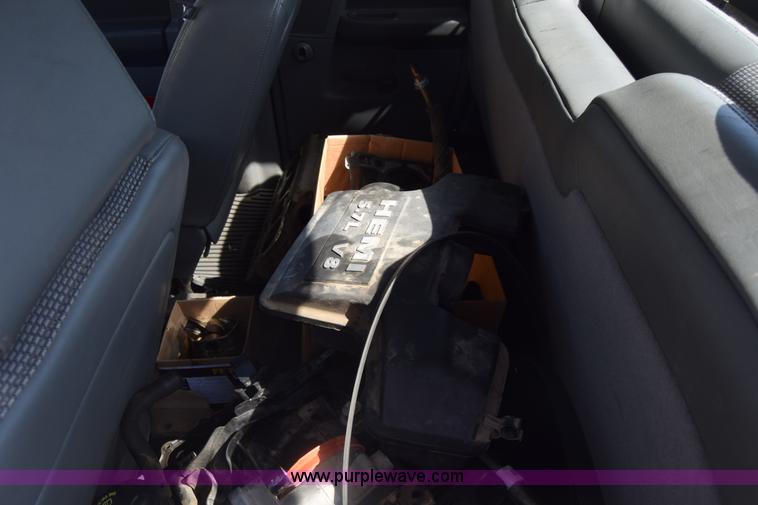 image for item L3834 2007 Dodge Ram 1500 Quad Cab pickup truck