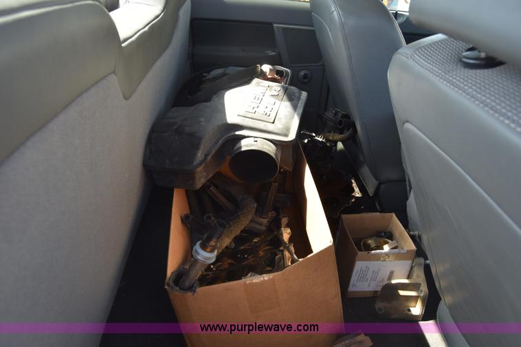 image for item L3834 2007 Dodge Ram 1500 Quad Cab pickup truck