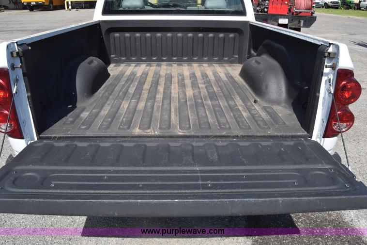 image for item L3834 2007 Dodge Ram 1500 Quad Cab pickup truck