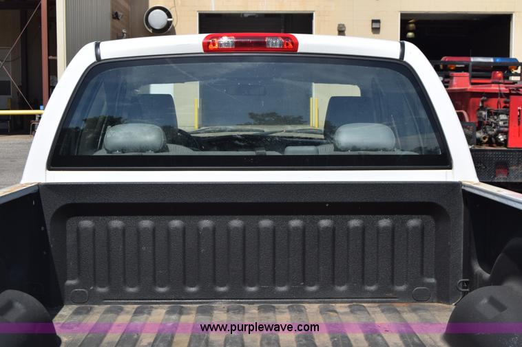image for item L3834 2007 Dodge Ram 1500 Quad Cab pickup truck
