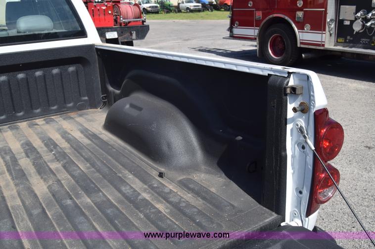 image for item L3834 2007 Dodge Ram 1500 Quad Cab pickup truck