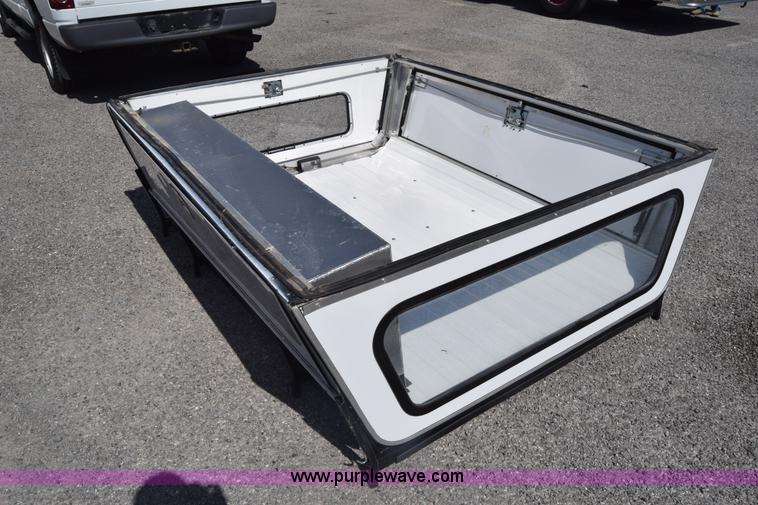 image for item L3834 2007 Dodge Ram 1500 Quad Cab pickup truck