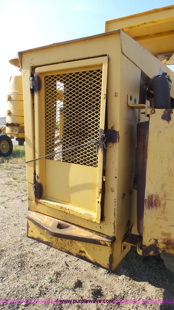 image for item L5258 Bomag BW210PD single drum roller