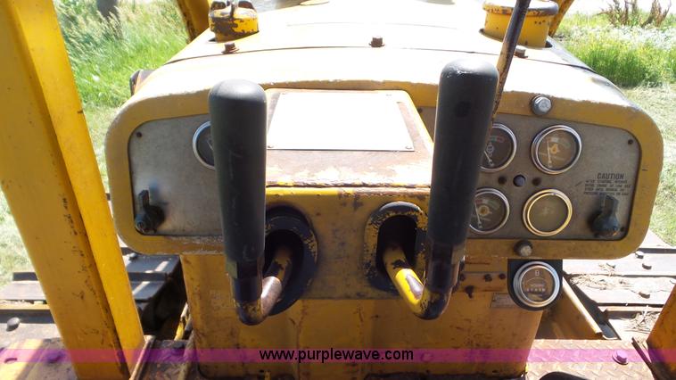 image for item L5260 1966 Caterpillar D6C dozer