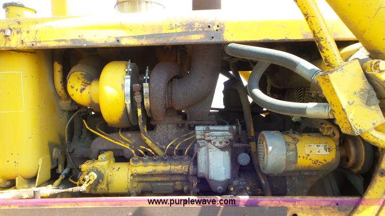 image for item L5260 1966 Caterpillar D6C dozer
