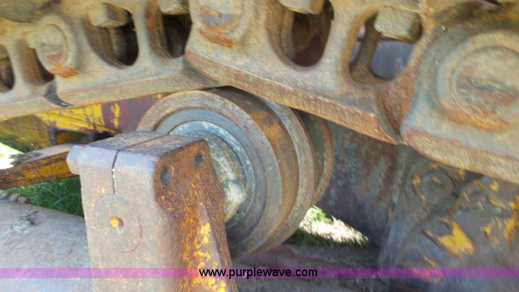image for item L5260 1966 Caterpillar D6C dozer