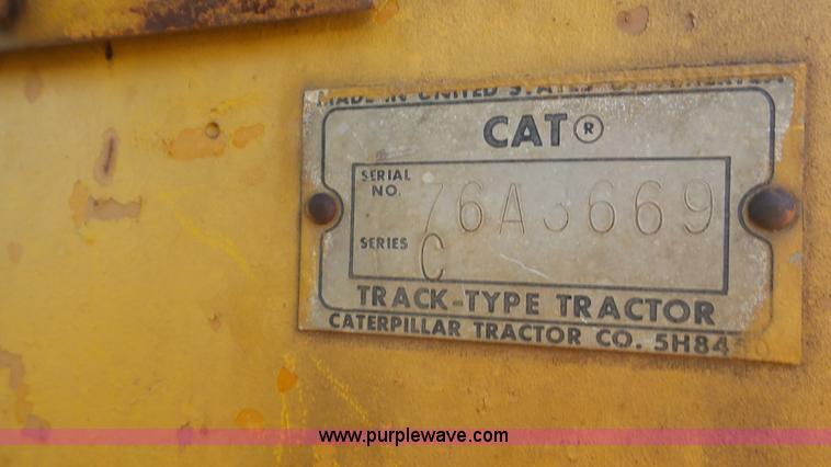 image for item L5260 1966 Caterpillar D6C dozer