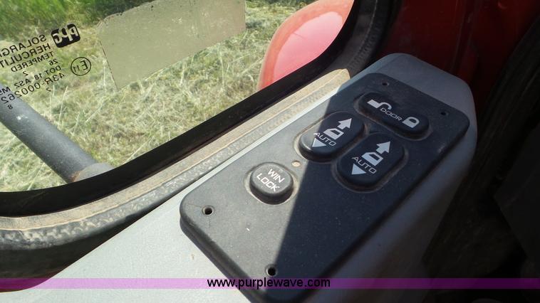 image for item L5261 2003 International 4200 dump truck