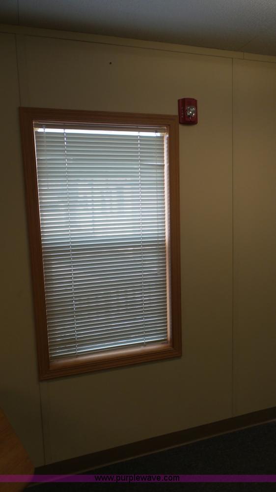 image for item L5276 2009 C&B mobile office trailer