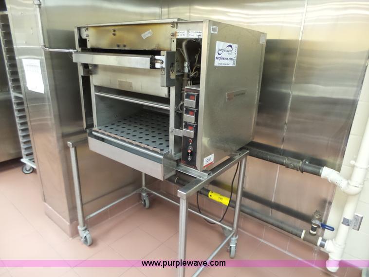 Nieco automatic broiler in Des Moines, IA Item L5733 sold Purple Wave