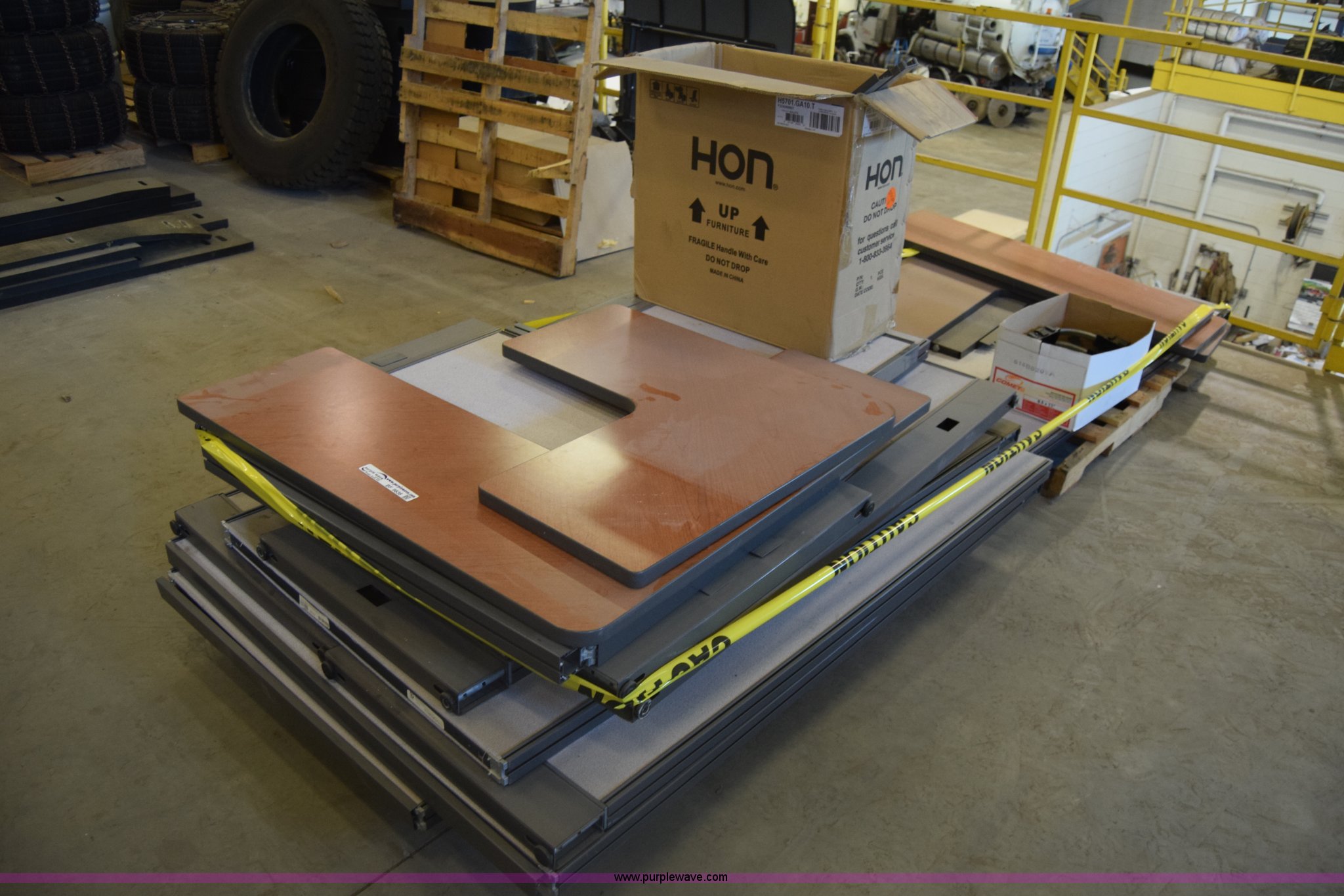 Hon office furniture in Hutchinson, KS Item BF9836 sold Purple Wave