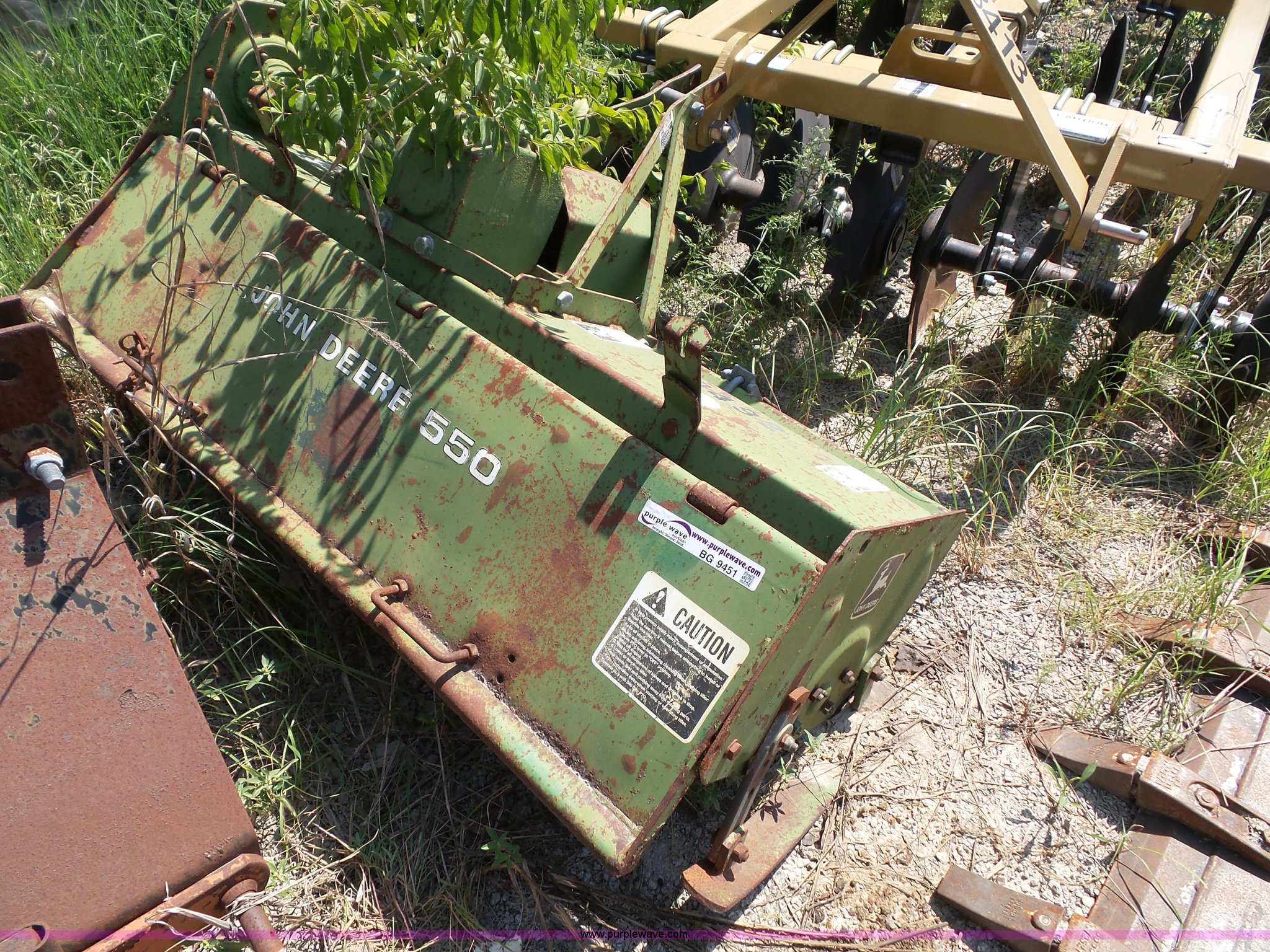 John Deere 550 tiller in Olathe, KS Item BG9451 sold Purple Wave