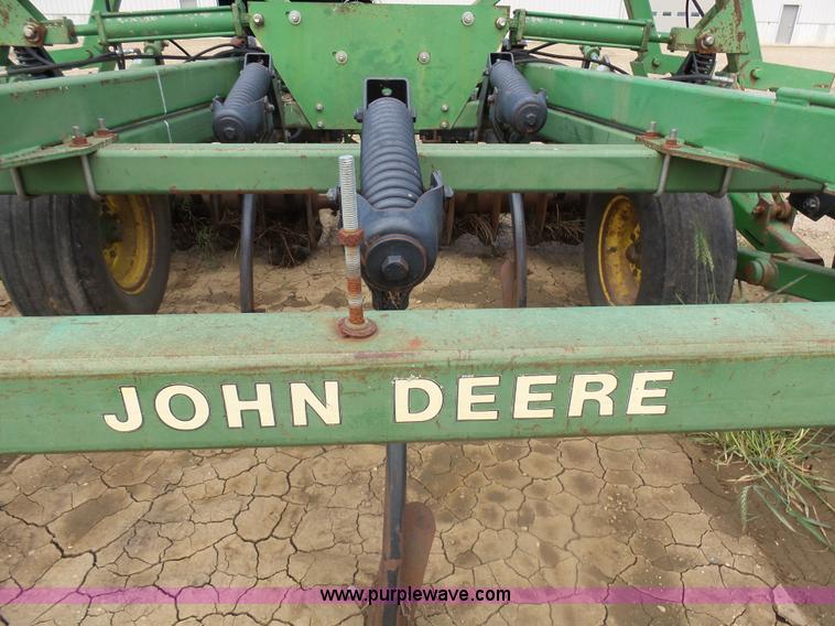 image for item AL9160 John Deere 714 mulch finisher