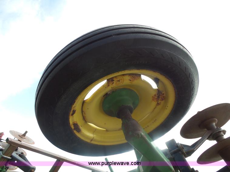 image for item AL9160 John Deere 714 mulch finisher