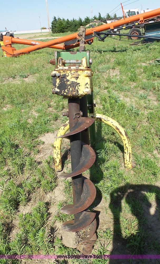 John Deere post hole auger in Sublette, KS Item AR9279 sold Purple Wave