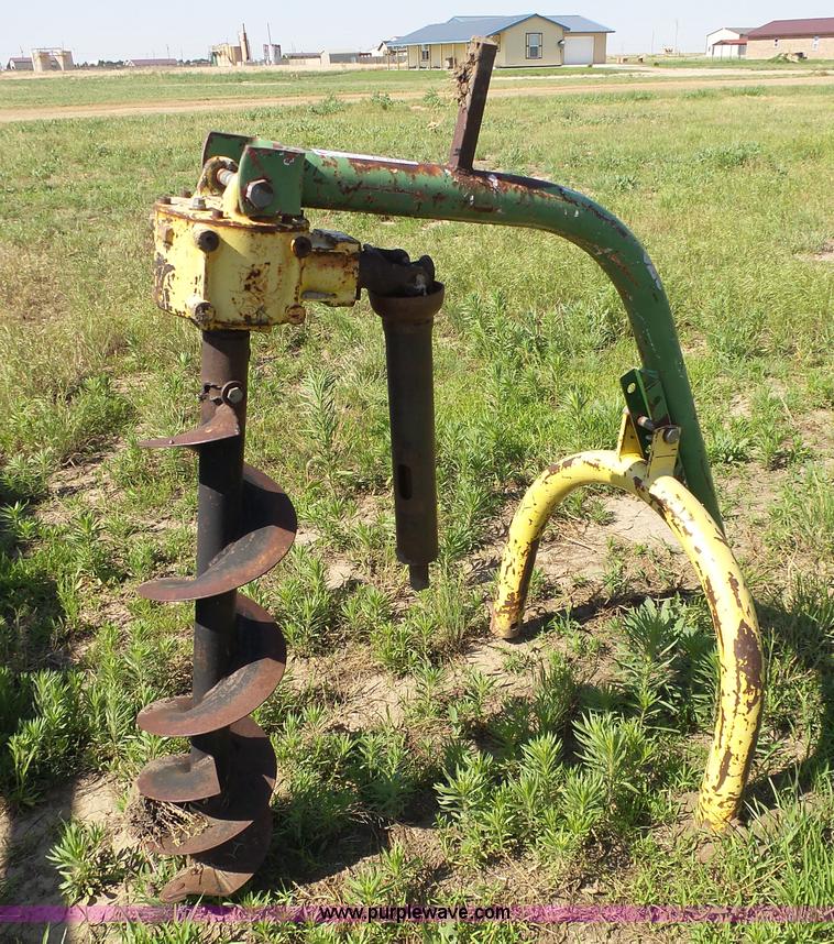 John Deere post hole auger in Sublette, KS Item AR9279 sold Purple Wave