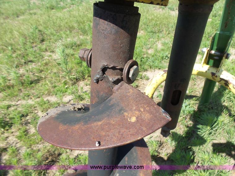 image for item AR9279 John Deere post hole auger