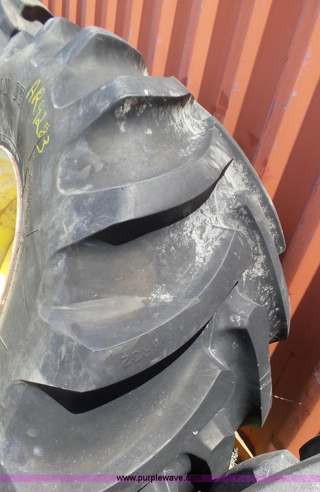 image for item AR9283 (2) 800/65R32 tires