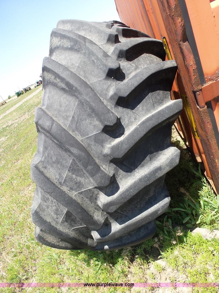 image for item AR9283 (2) 800/65R32 tires