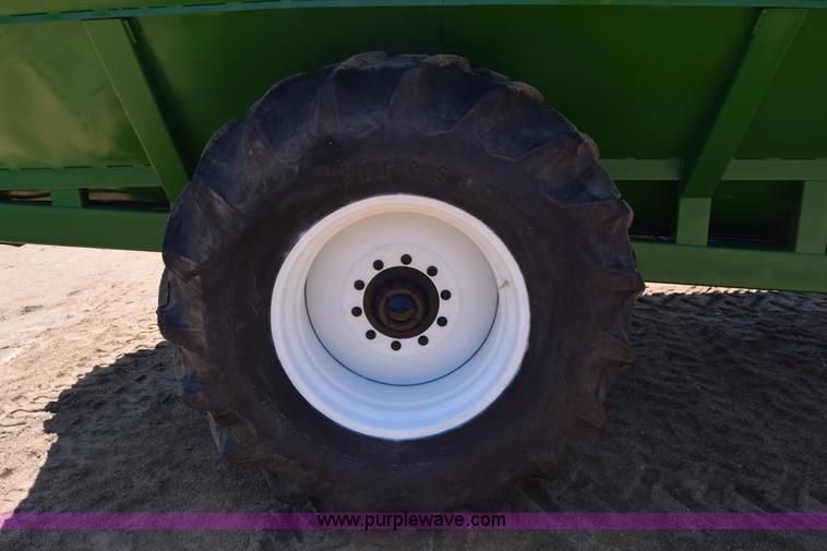 image for item CB9270 Killbros 1200 grain cart