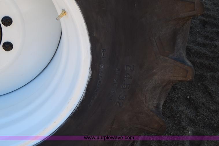 image for item CB9270 Killbros 1200 grain cart