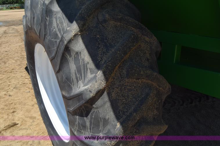 image for item CB9270 Killbros 1200 grain cart