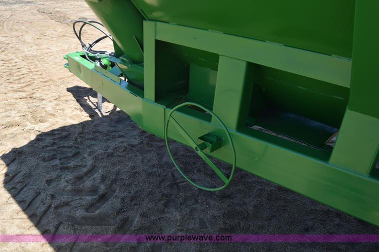 image for item CB9270 Killbros 1200 grain cart