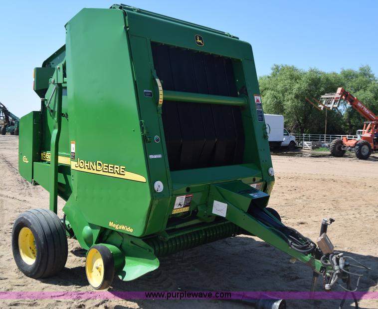 image for item CB9278 2009 John Deere 567 round baler