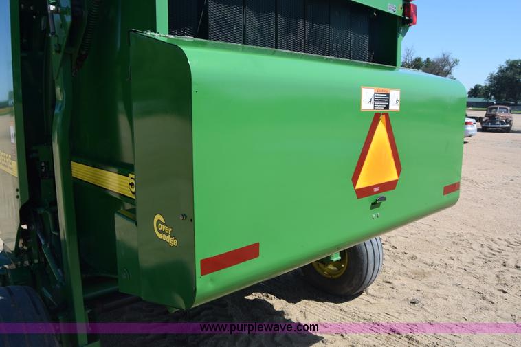 image for item CB9278 2009 John Deere 567 round baler
