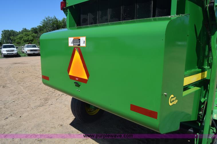 image for item CB9278 2009 John Deere 567 round baler